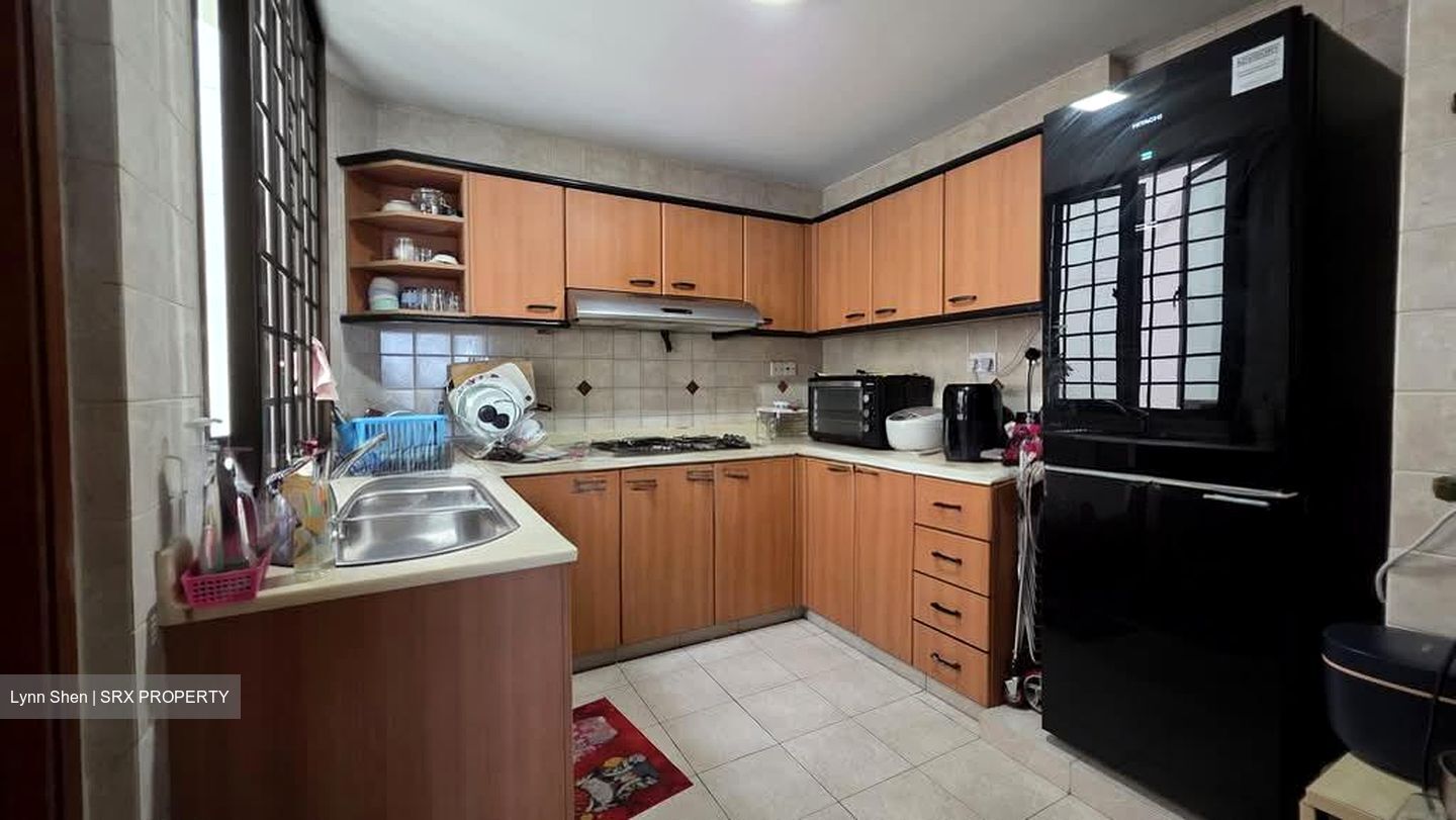 Simsville (D14), Condominium #572208861